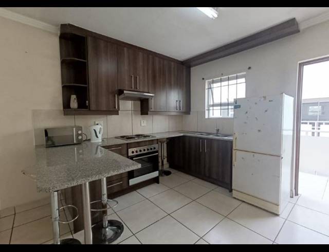 2 BEDROOM TOWNHOUSE FOR SALE IN MAYBERRY PARK